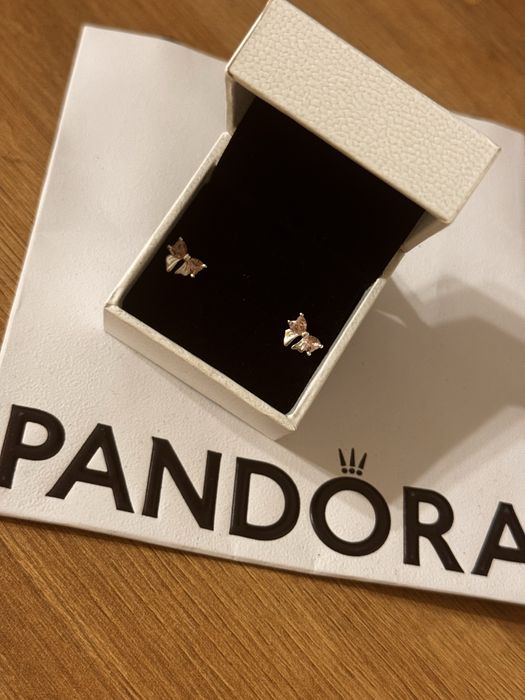 Pandora обеци Пандора