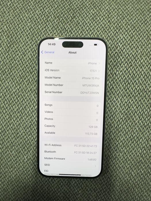 iPhone 15 Pro White titanium