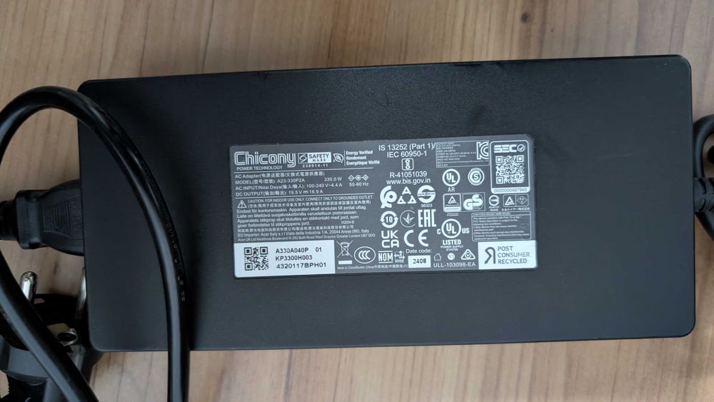 Геймърски лаптоп или за Local AI - Acer Predator Helios Neo 16 (phn16-72-90bv)