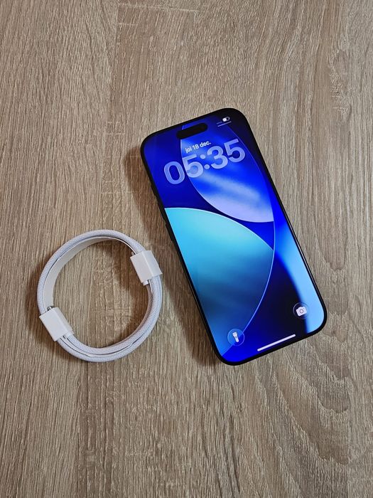 iPhone 15 Pro 256GB Titanium Blue