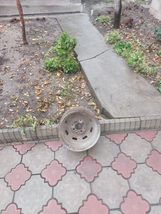 Ауди   80 б2 запчасти