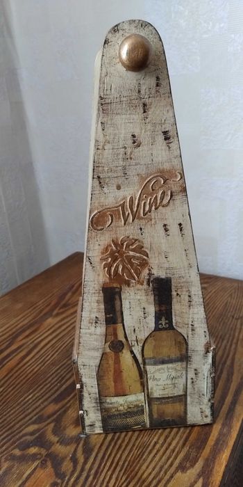 Подарочная подставка для вина