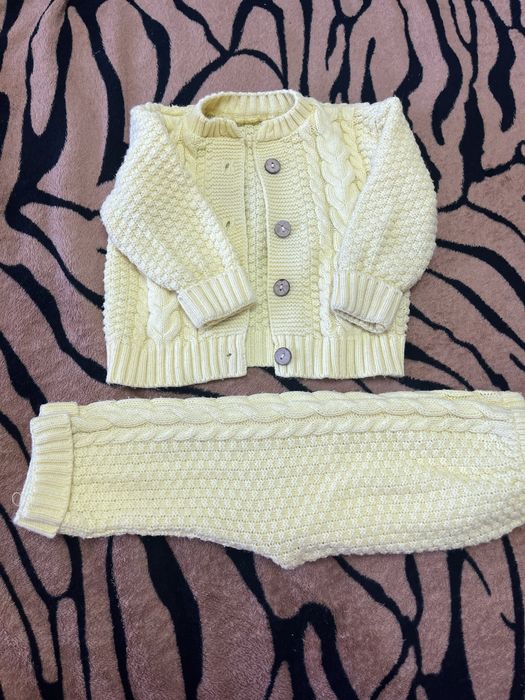 Вещи на девочку от пол года