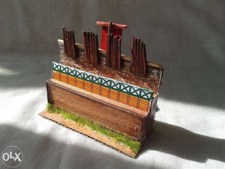 Macheta zid castru roman piatra, 1:86, diorama