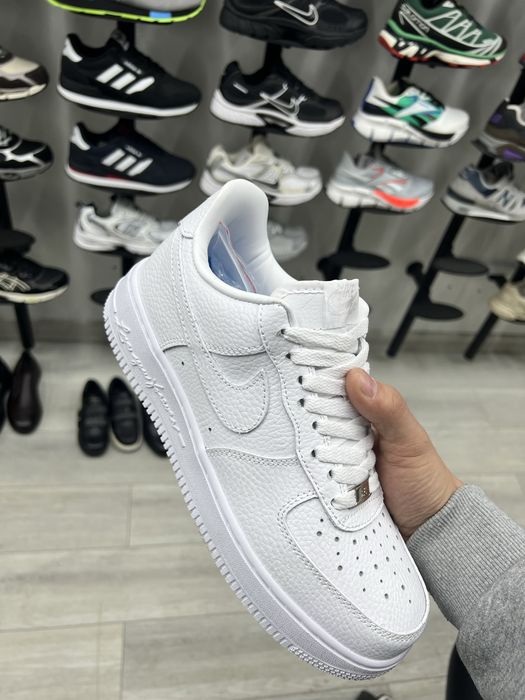 Продам Nike Air Force 1