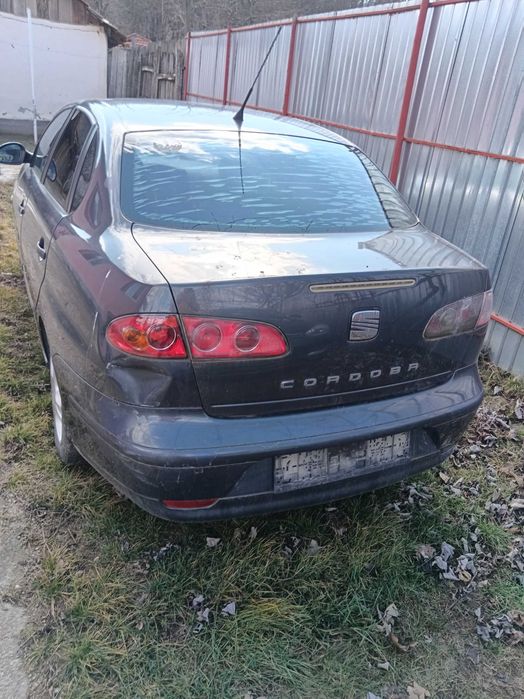 Vînd piese auto Seat