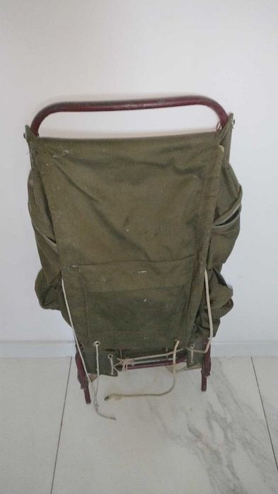 Rucsac model Vechi stare foarte buna.Poze reale