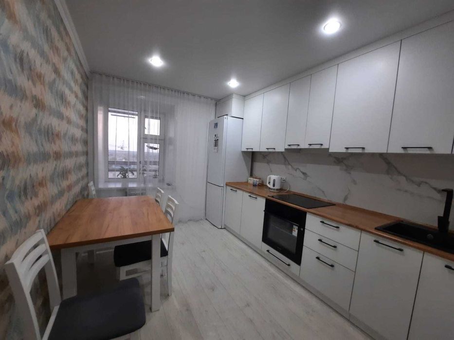 Продам 2 ком кв в мкр Жас Оркен