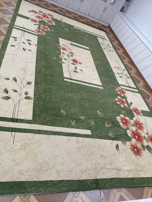 Gilam sotiladi holati zo'r