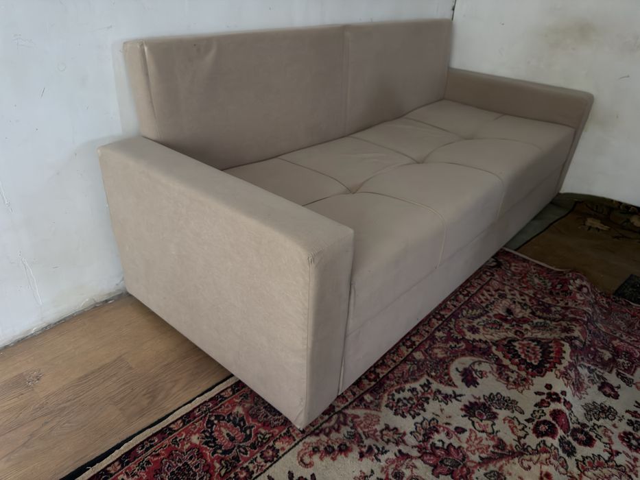 Продам диван раздвигается складной