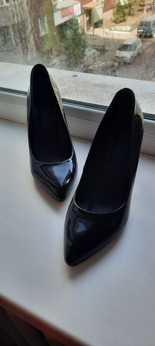 Продам туфли в хорошем состоянии
