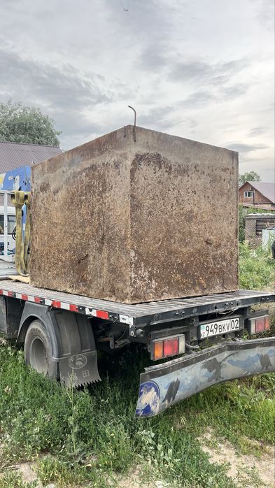 Емкость 3.8 куб 1.40/1.41/2