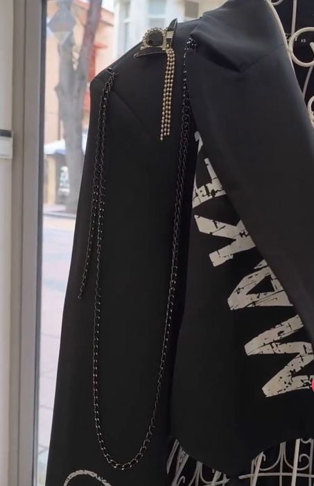 Черно сако BUKEZY