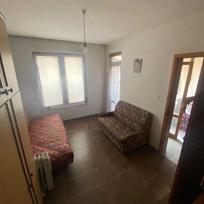 Продава се Тристаен апартамент в Чепеларе - 67 кв.м за 523 €/кв.м - Снимка #3