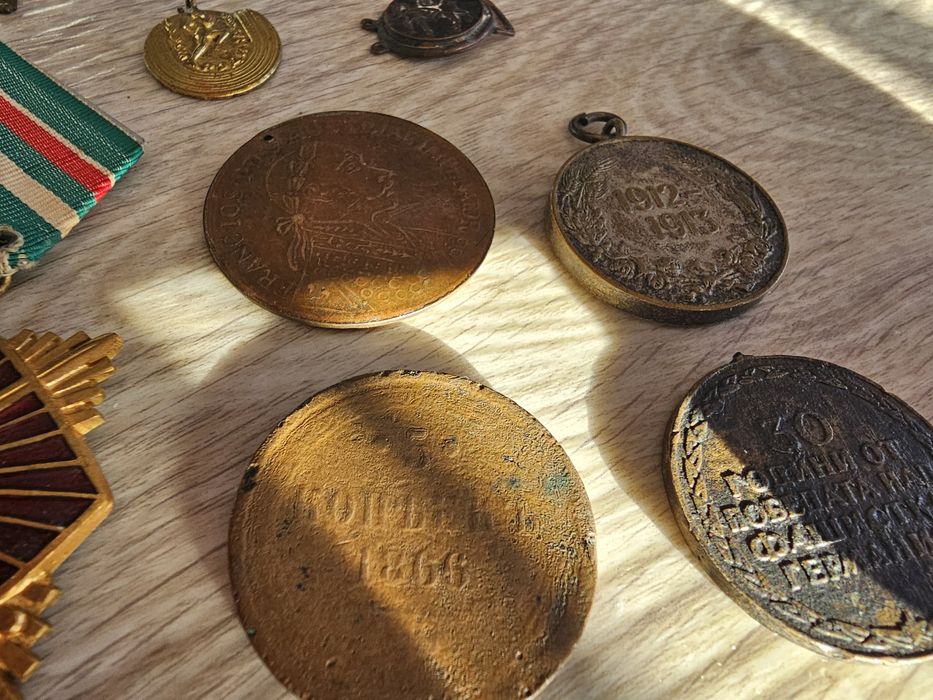 Лот неща от миналото