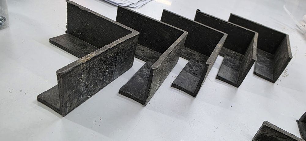 Предпазни ПВЦ ъгли за опаковане. цената е за 10 броя