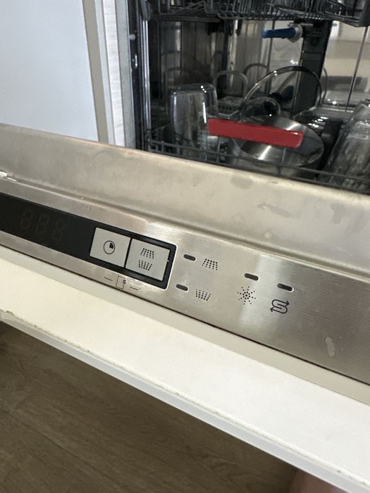 Посудомойка Hansa ZIM647ELH