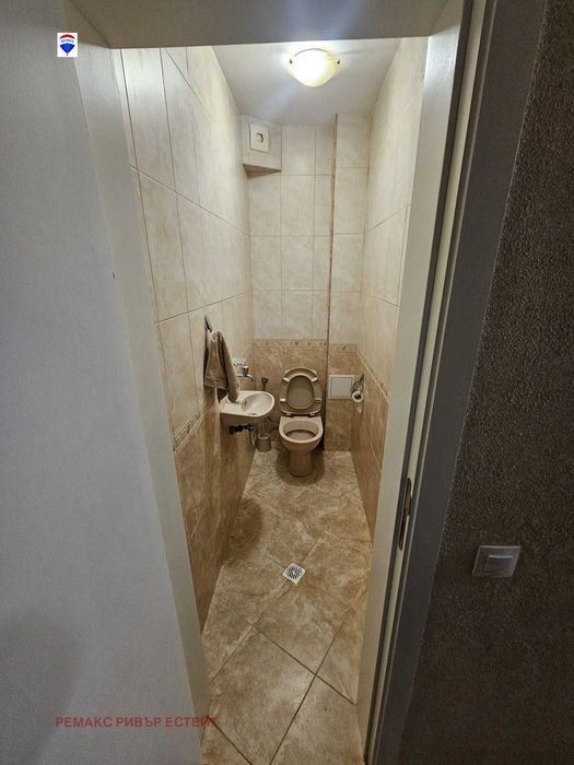 Тристаен апартамент за продажба кв. Родина 1