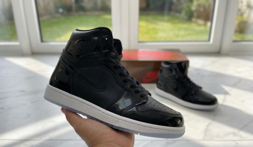 Adidasi Jordan 1 High Space Jam Premium