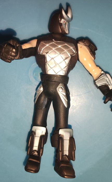 Игрушки фигурки фирменные киногероев, Человек паук. Машинки, грузовик