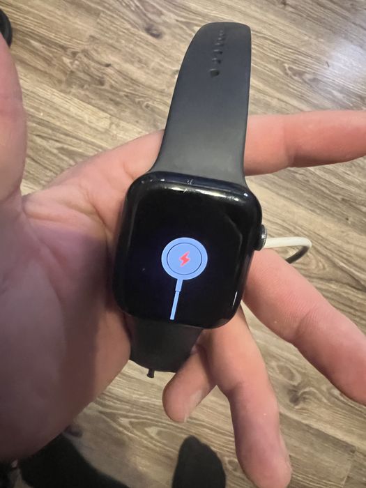 Apple watch series 7