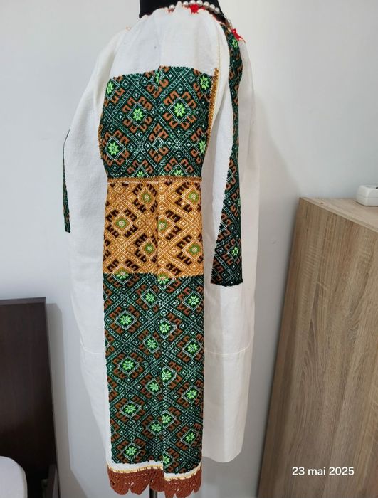 Ie veche autentica traditionala