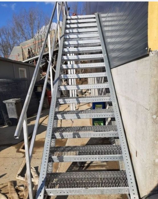 Vindem scări zicate