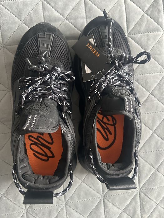 Versace Chain Reaction