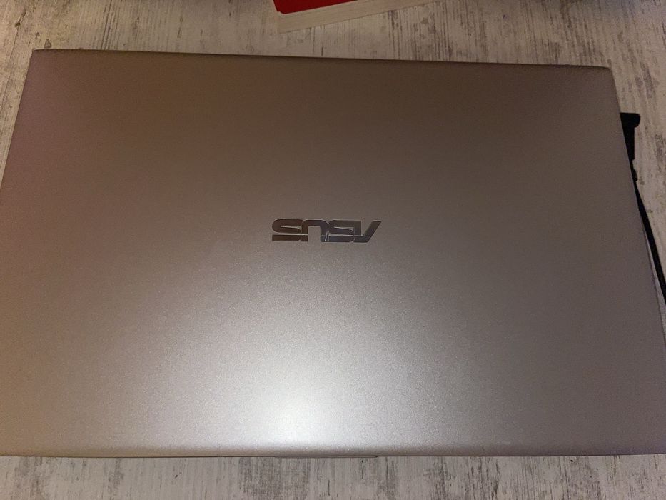 Asus Vivobook 15