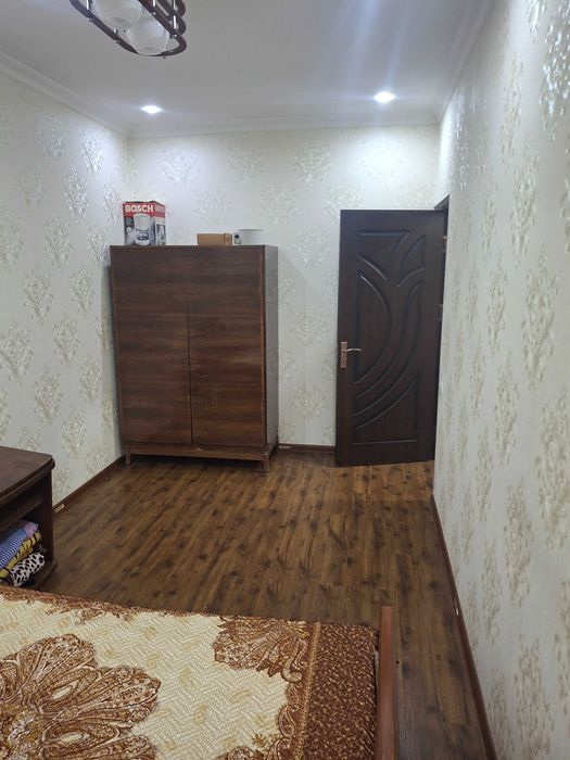 Продаётся 2комнатная квартира Кадышева.