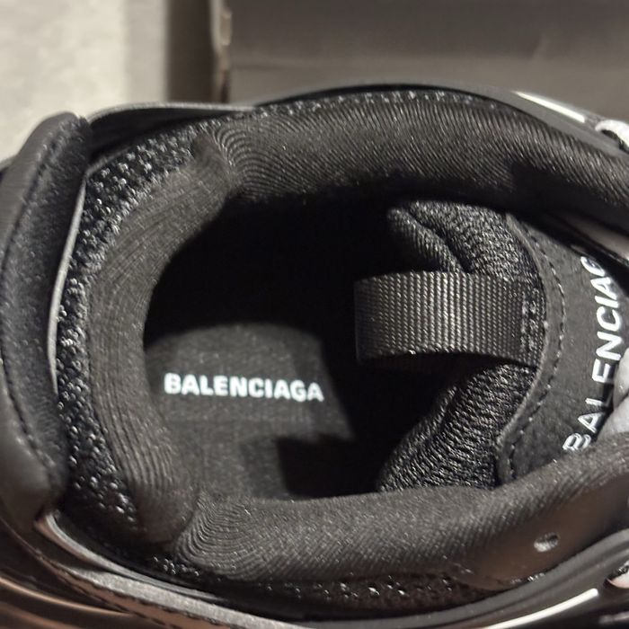 Balenciaga Track Black/White 42