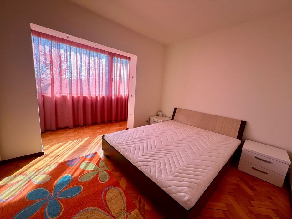 Apartament cu 3 camere Stadion