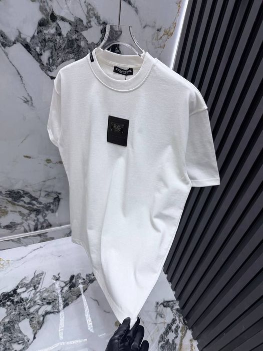 Oferta!! Tricou luxury si model foarte rar.Toate marimile disponibile