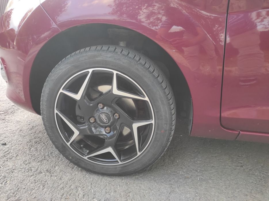 Ford fiesta 1.4 benzina Automata