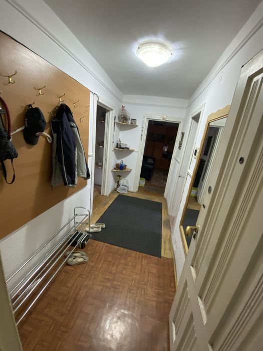 Apartament cu 4 camere