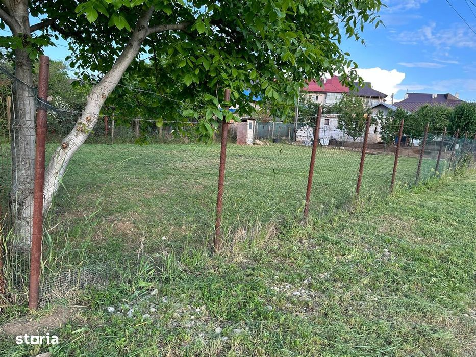 Teren intravilan de vânzare, 472mp, utilități incluse