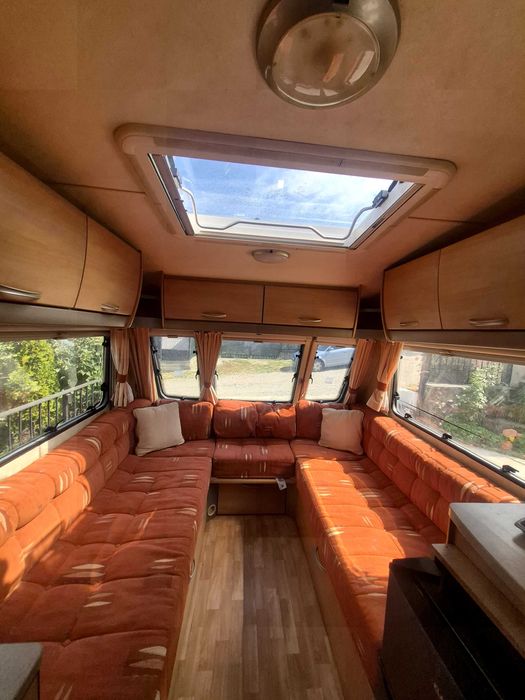 Rulota SWIFT CHARISMA 230 – 2006 – FULL OFF-GRID – 600W SOLAR – LiFePO4 – MOVER