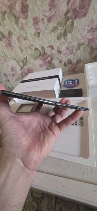 Tecno Phantom V Fold 2