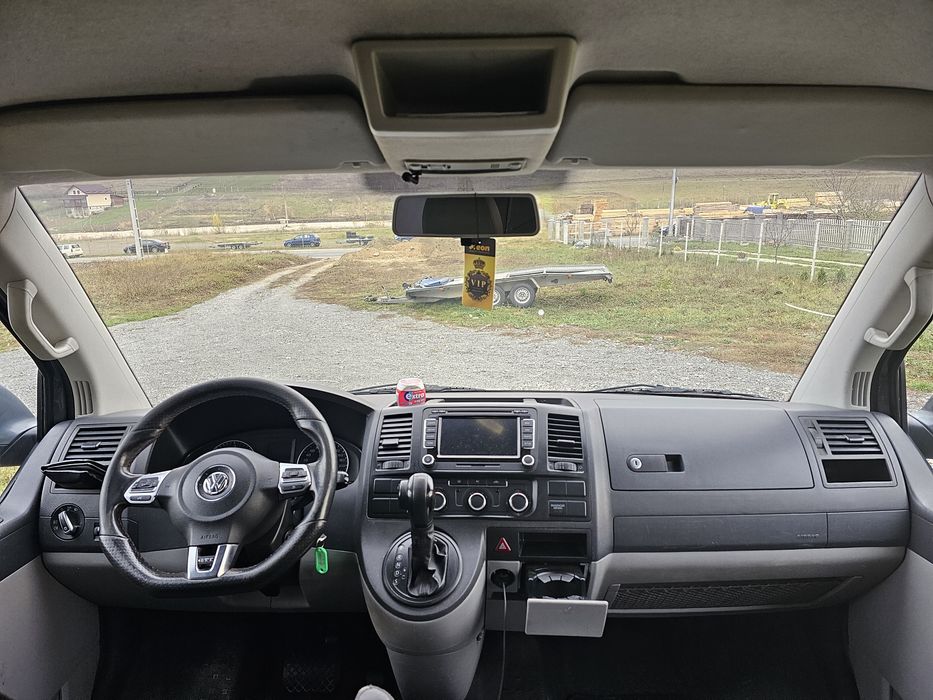Volkswagen T5 Transporter 2.0 140PS 2011
