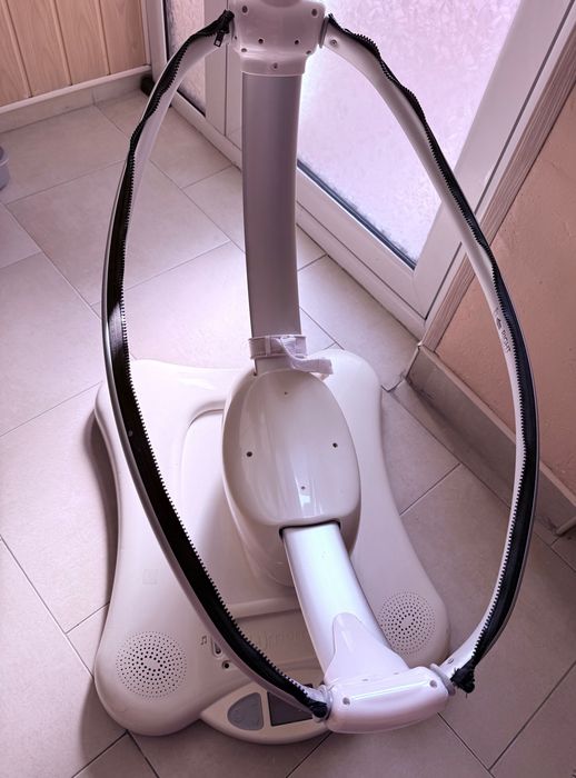 4 Moms MamaRoo swing 4M-005