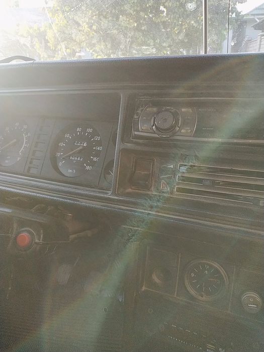 Lada 2107 sotiladi holati yaxshi