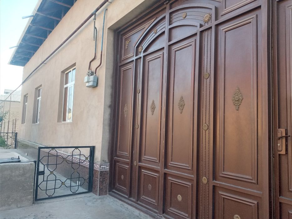 Ховли сотилади Каштекс тарафтдан