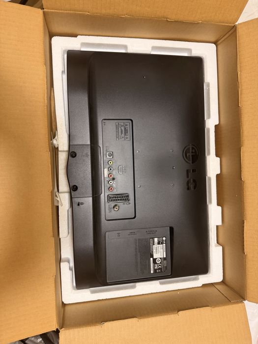 Телевизор LG 22LB450B 22” LED – като нов, с оригинална кутия