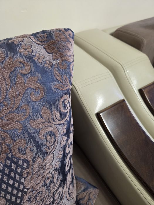 Мягкий уголок тройка