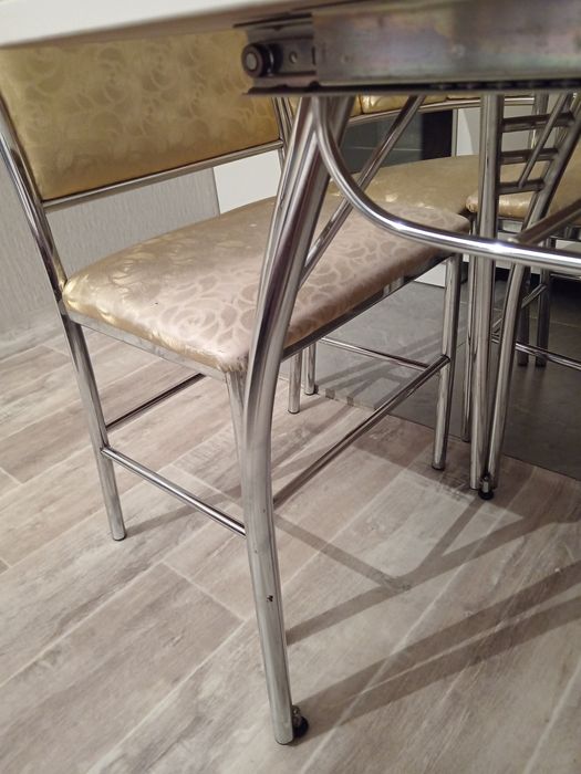 Продам обеденную зону