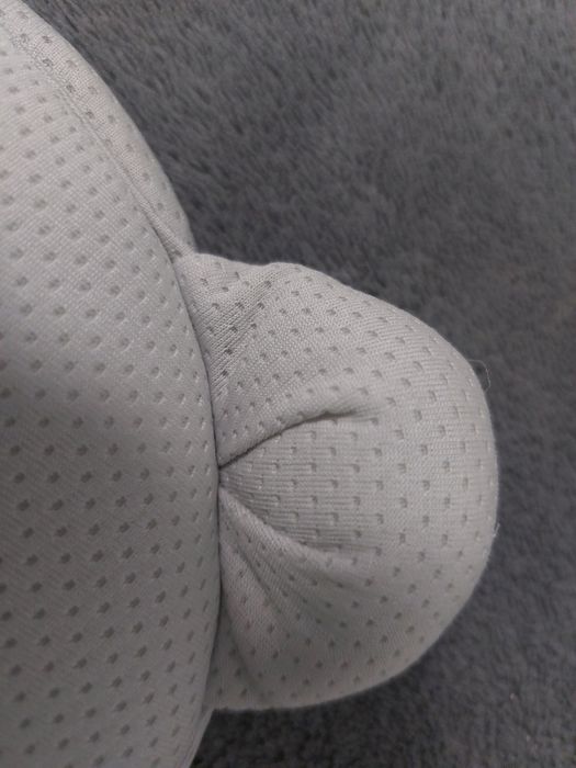 Pernă pentru bebeluși