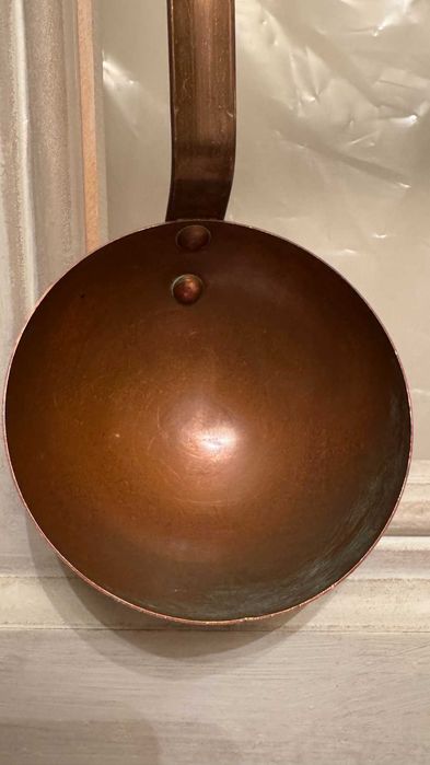 Масивен Френски меден голям черпак– кован.