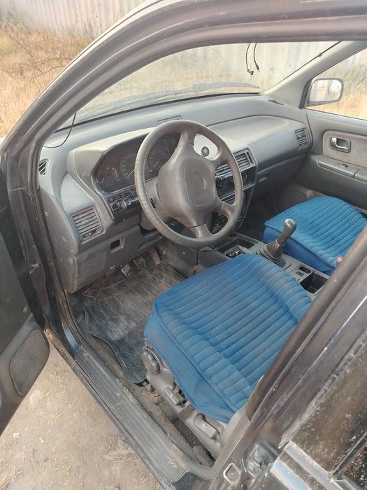 Митцубиси спейс вагон на разбор