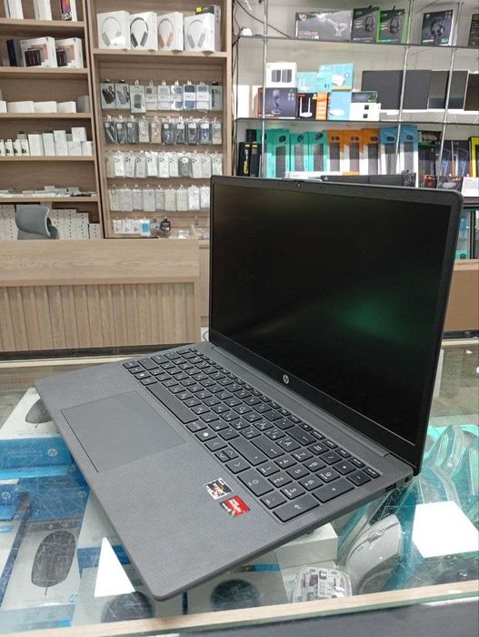 HP 15-fc0045nq AMD Ryzen 3-7320U, DDR4 8GB, SSD 1TB, 15.6" FHD 250nit