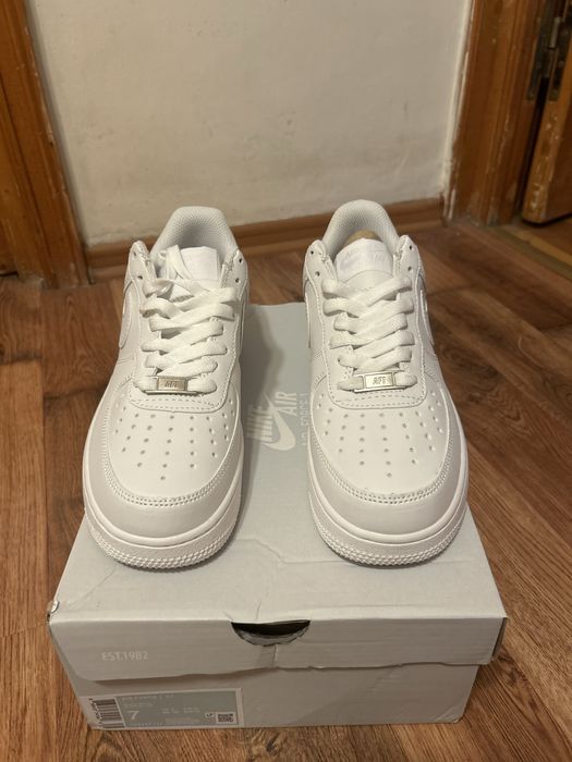 Nike Air Force 1